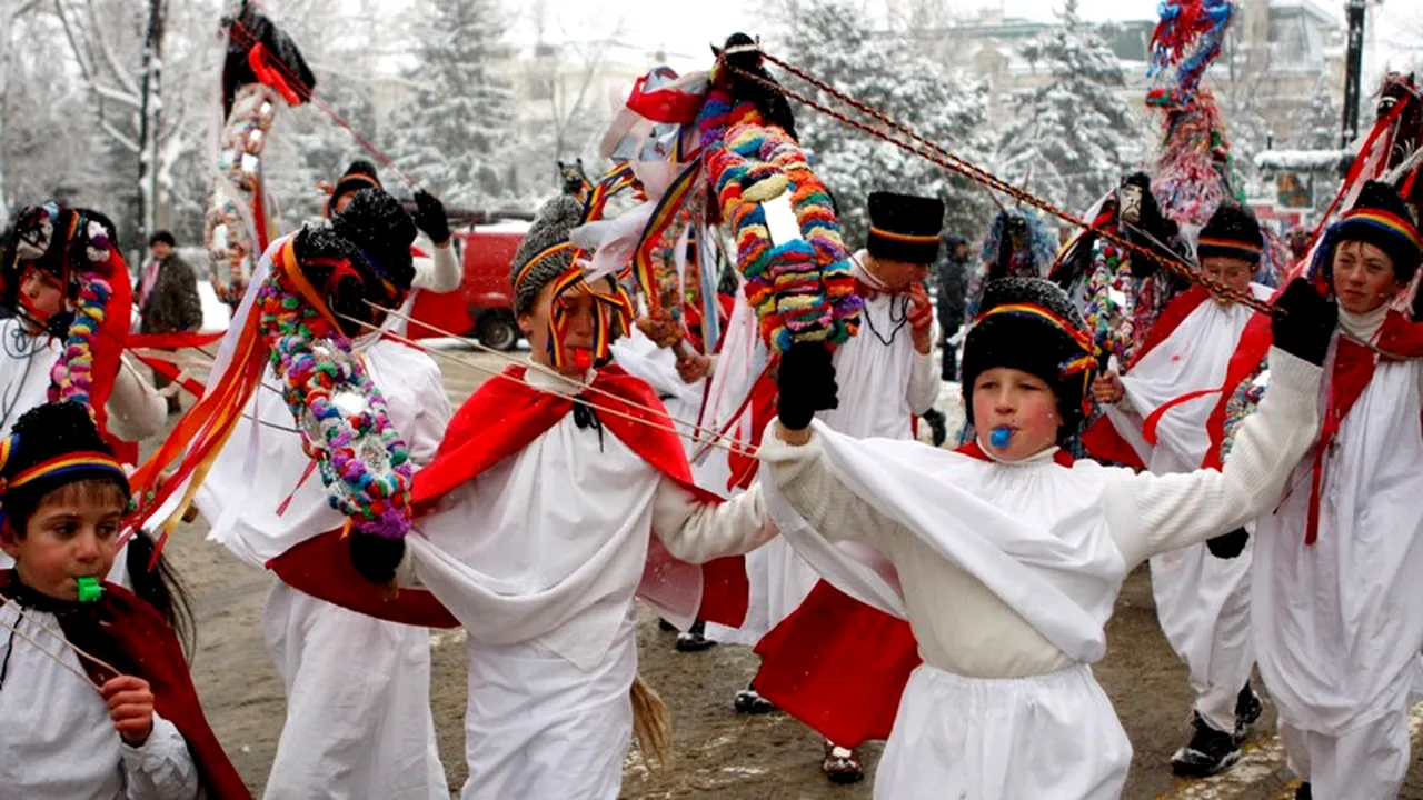 TRADIȚII ȘI OBICEIURI NEOBIȘNUITE DE CRĂCIUN: 