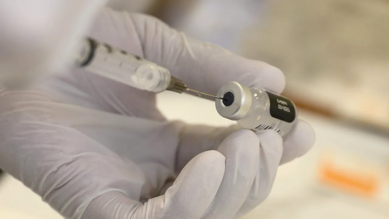 Vaccinul Pfizer, cauza principală pentru scăderea infectărilor cu noul coronavirus! În ce țară a avut loc cel mai mare studiu de până acum