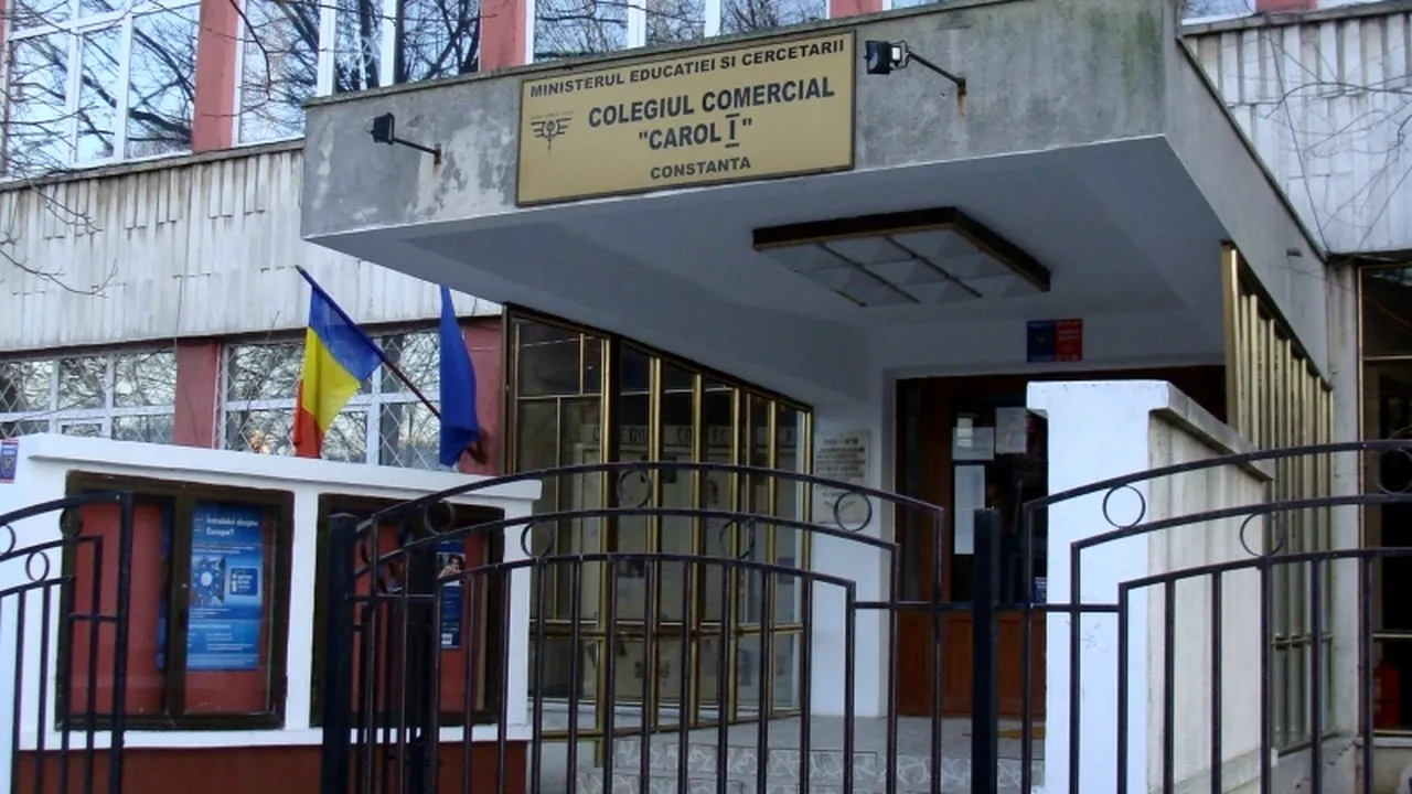 Cum se apără profesoara din Constanța care a postat pe Facebook poze în costum de baie