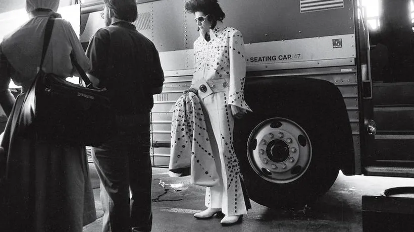 Autocarul cu care Elvis Presley mergea în turneu a fost scos la vânzare