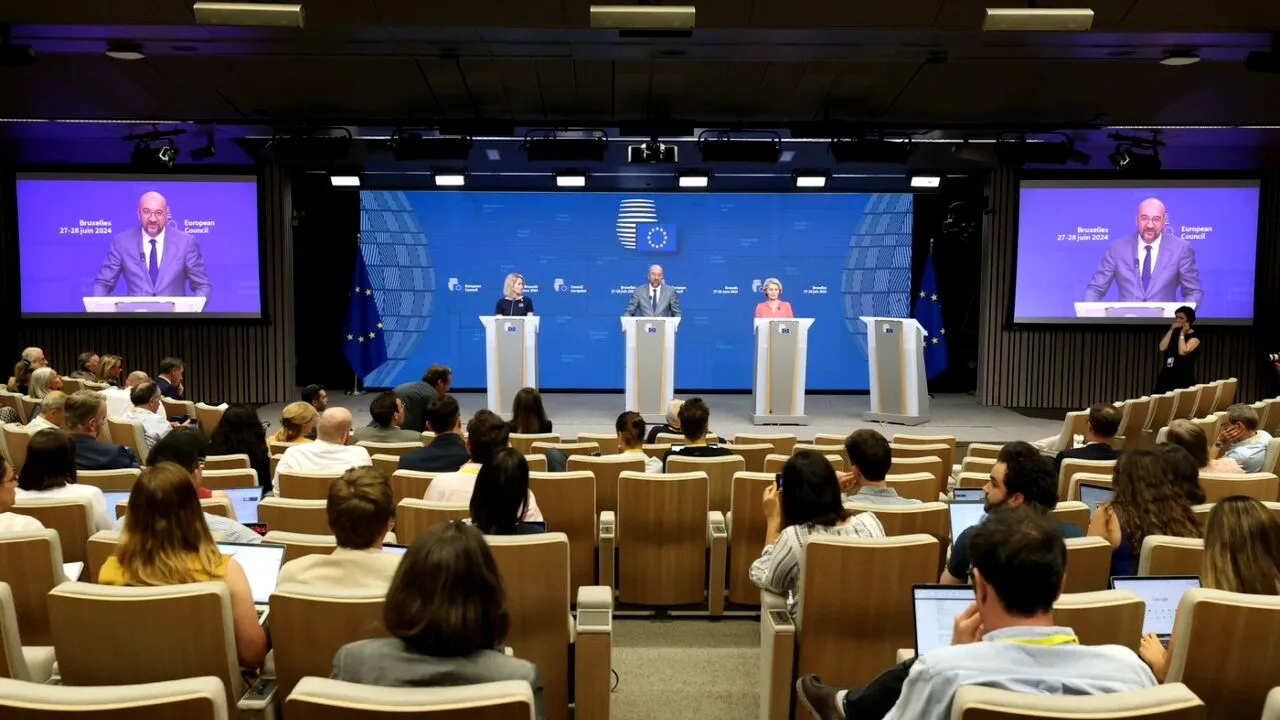 Tusk dă cărțile pe față: Liderii UE l-au criticat pe viitorul șef al NATO că nu vrea să aloce fonduri pentru apărarea Europei