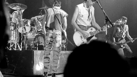 Unul dintre cei mai influenți chitariști ai tuturor timpurilor s-a stins din viață. Declarații emoționante la moartea artistului: 