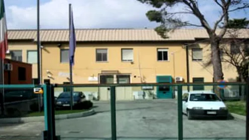 Doi români au alarmat autoritățile italiene, după ce au evadat dintr-o închisoare din centrul orașului Pescara
