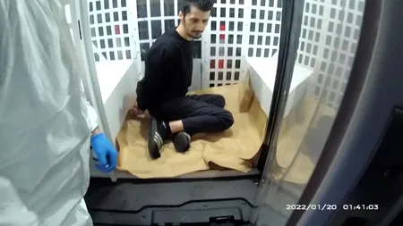 Un român a fost trimis în judecată în Marea Britanie. Bărbatul a omorât o pensionară în fața soțului ei și l-a rănit grav pe acesta