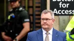Jeffrey Donaldson, fostul lider al DUP din Irlanda de Nord, găsit vinovat pentru viol și multiple abuzuri sexuale asupra unor minore