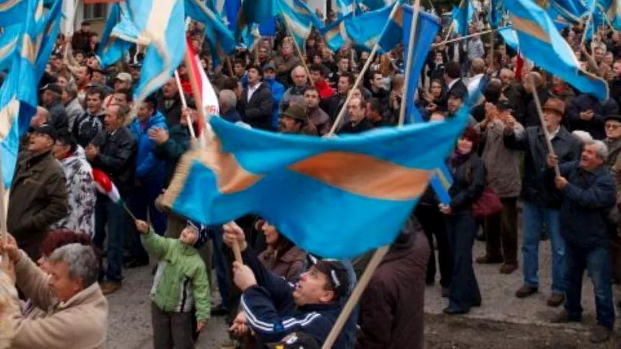 Gândul LIVE 7 februarie - Cronologia scandalului steagurilor în Ținutul Secuiesc//A avut legături Reghecampf cu mafia pariurilor?//Ora de IT: Smart Home