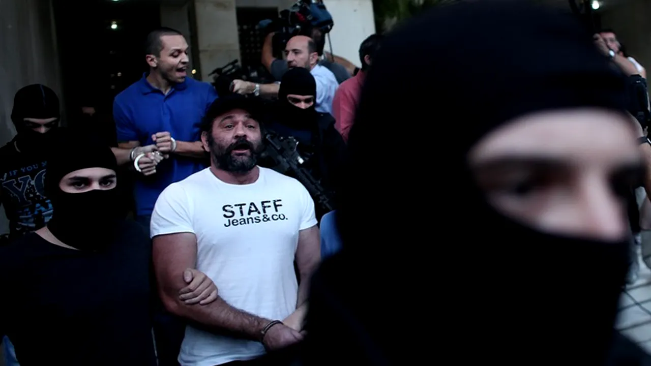 Incertitudini politice în Grecia, în urma operațiunii de anvergură împotriva neonaziștilor