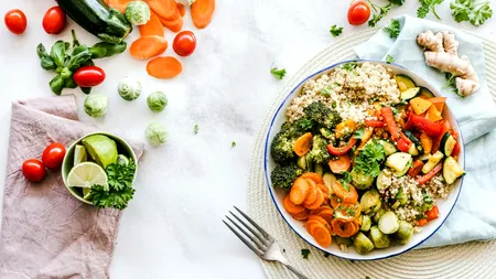 Dieta mediteraneană, extrem de benefică pentru copii. Ce trebuie să faci pentru ca cei mici să nu dezvolte diabet sau boli cardiovasculare