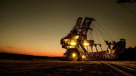 Explozie de proporții, cu minim 60 de morți, într-o mină de aur din Burkina Faso. Dinamita folosită la exploatare ar fi luat foc