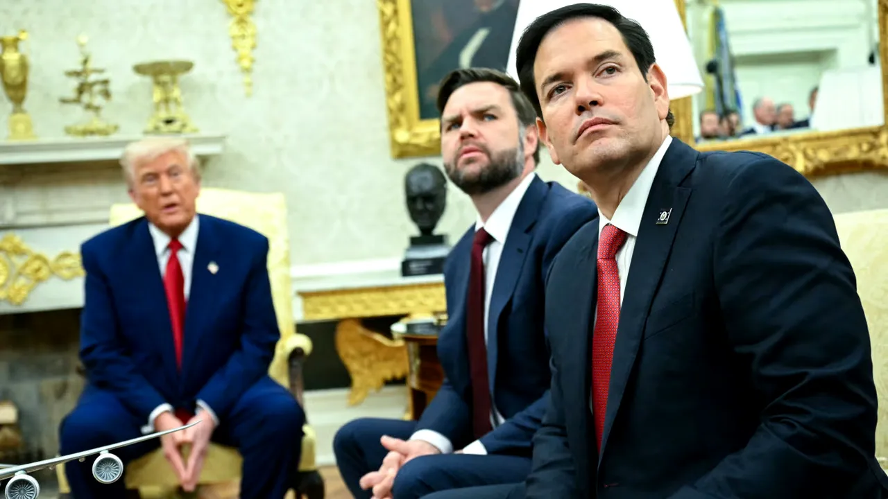 Donald Trump și-a ales succesorul pentru Casa Albă. Ce le-a spus în secret donatorilor Partidului Republican