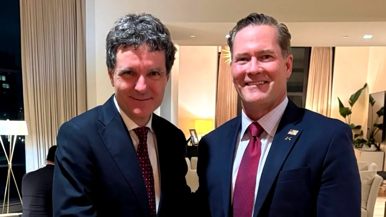 Nicușor Dan a participat la cina organizată de ambasadorul SUA la ONU, Mike Waltz. Mesajul oficialului american, după întâlnirea cu liderul român