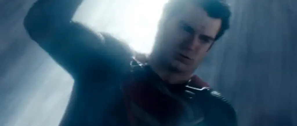 Filmul SF Man of Steel: Eroul a debutat pe primul loc în box office-ul nord-american - TRAILER