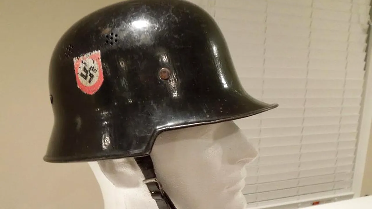 Doi refugiați afgani din Germania, agresați de „Adolf Hitler