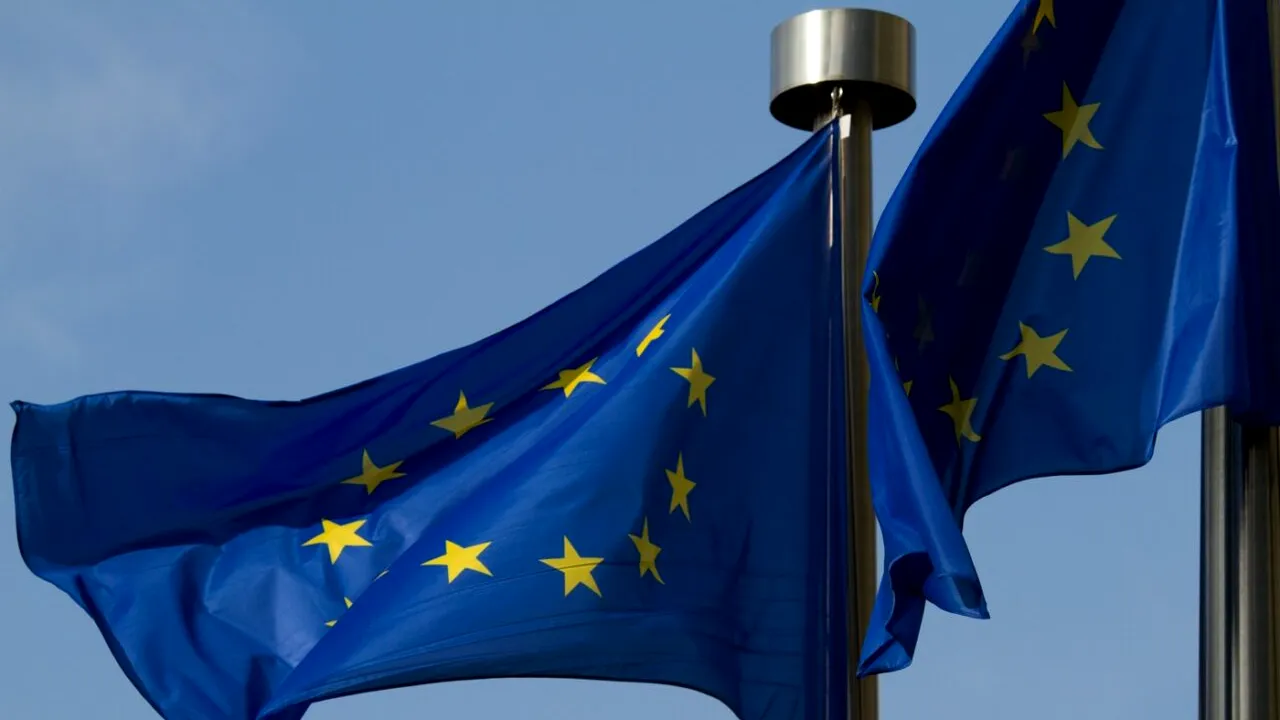 UE ar trebui să sancționeze statele care instrumentalizează MIGRANȚII în scopuri politice, conform unui raport