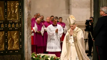Papa Leon a încheiat Anul Sfânt Catolic prin închiderea Uşilor Sfinte de la Vatican, un gest solemn
