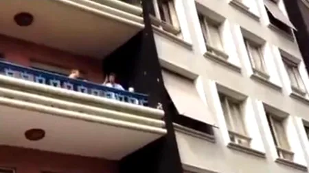 VIDEO. Și-a prins soția înșelându-l. Ce face amantul în timp ce cei doi soți se ceartă