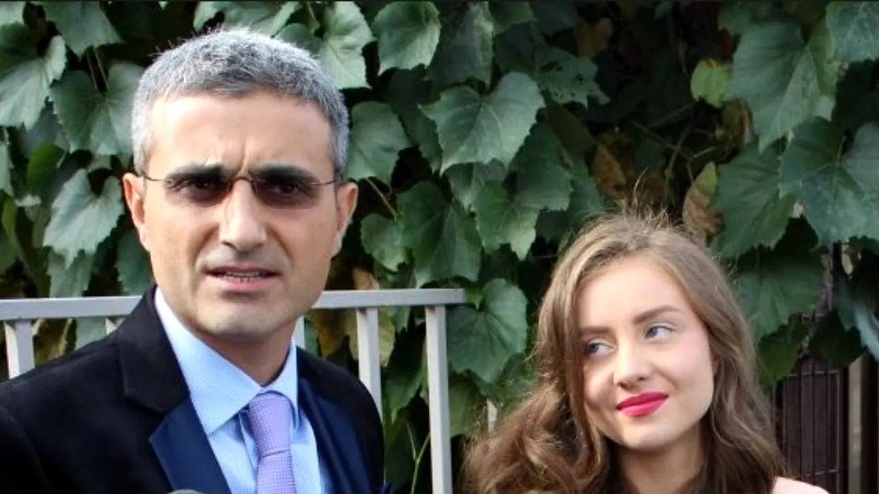 Este oficial: Robert Turcescu și iubita lui s-au căsătorit