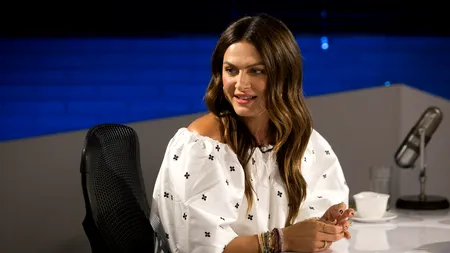 Alexandra Nechita, promovată cândva ca „Micuța Picasso