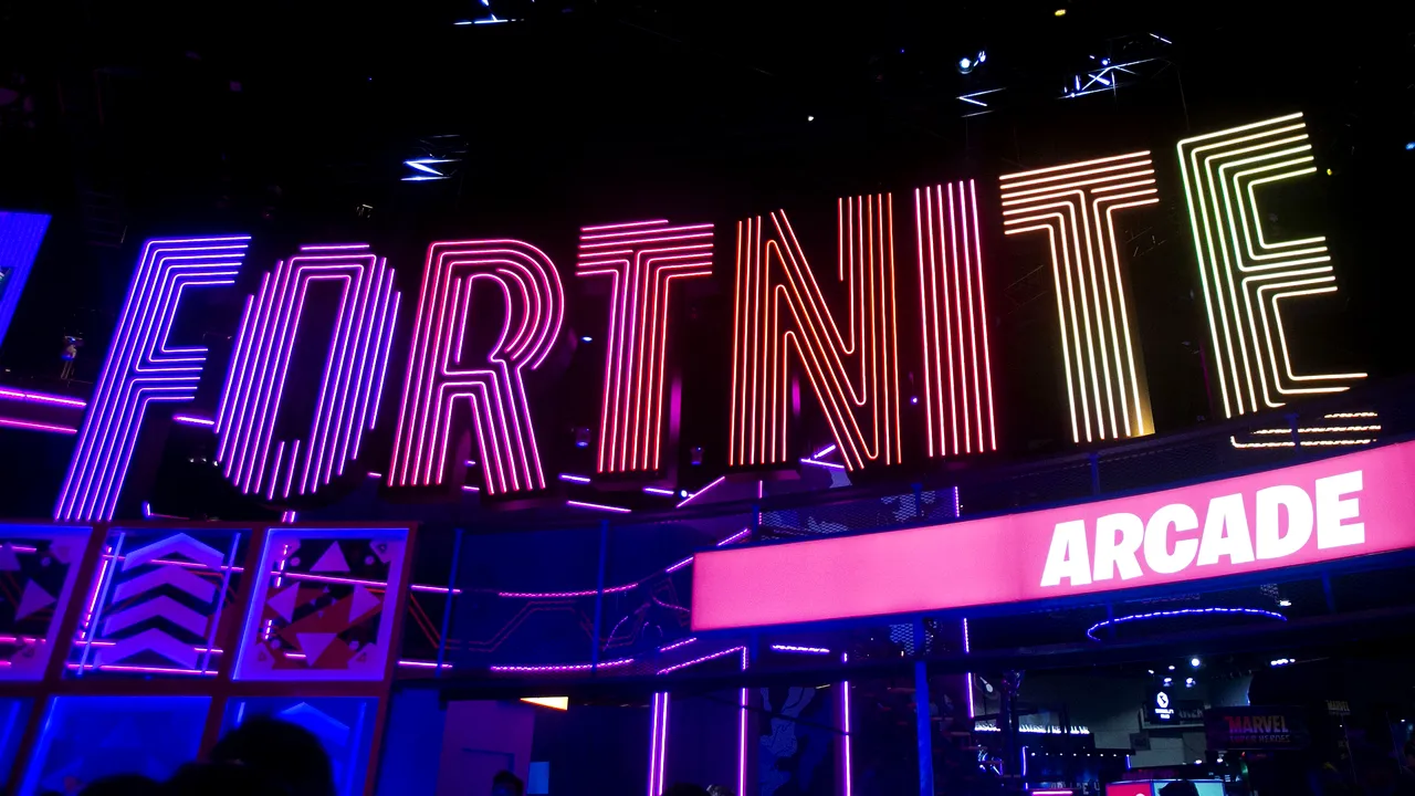 Jocurile pe calculator chiar te pot îmbogăți. Ce sumă uriașă a câștigat un adolescent