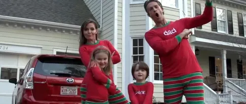 O familie din SUA a creat de Crăciun un videoclip care a ajuns viral. VIDEO