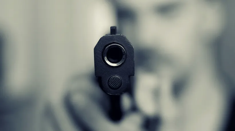 O femeie din Vrancea a fost împușcată din greșeală în față la o partidă de vânătoare