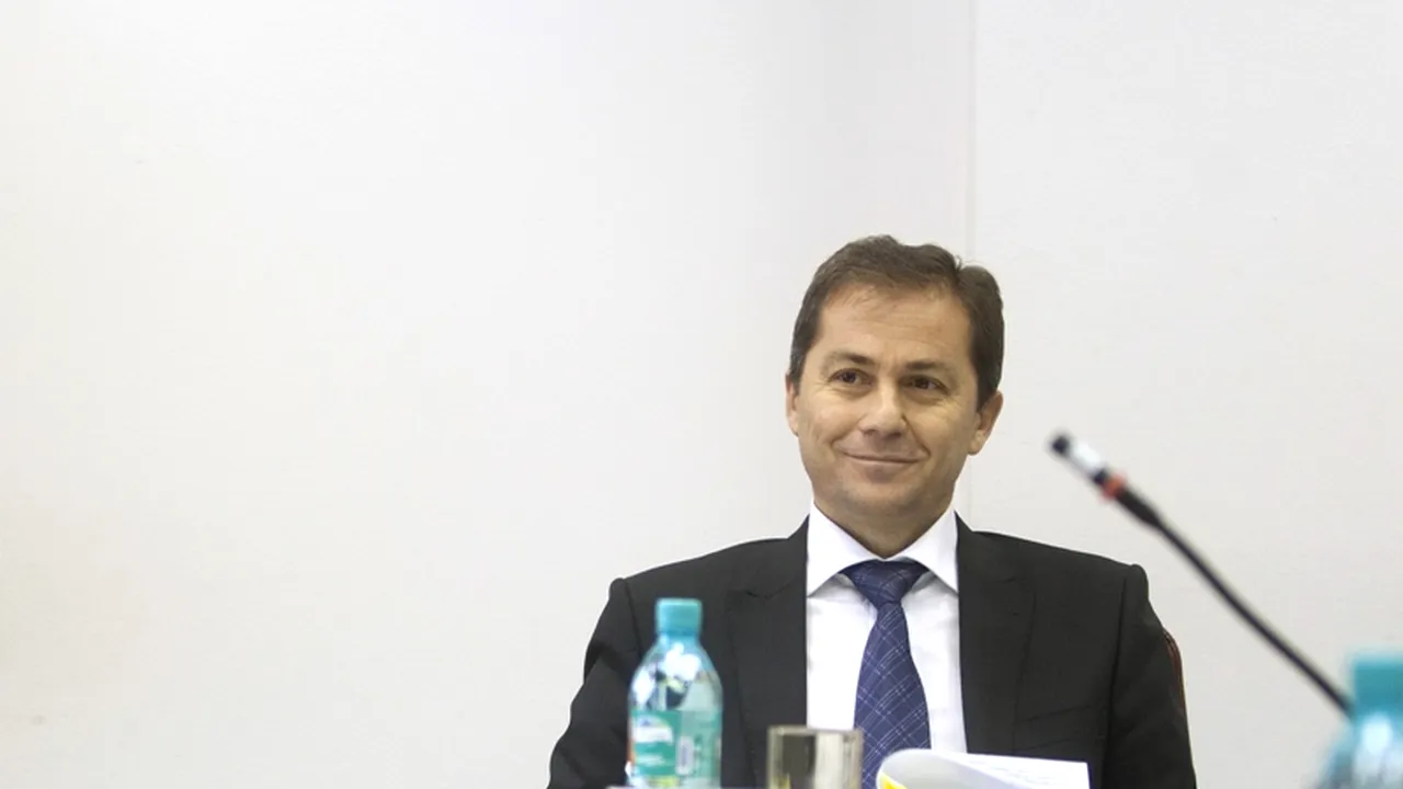 Ponta: Morar să dea informații despre neregulile de la Oltchim după ce termină cu mascarada de la CSM