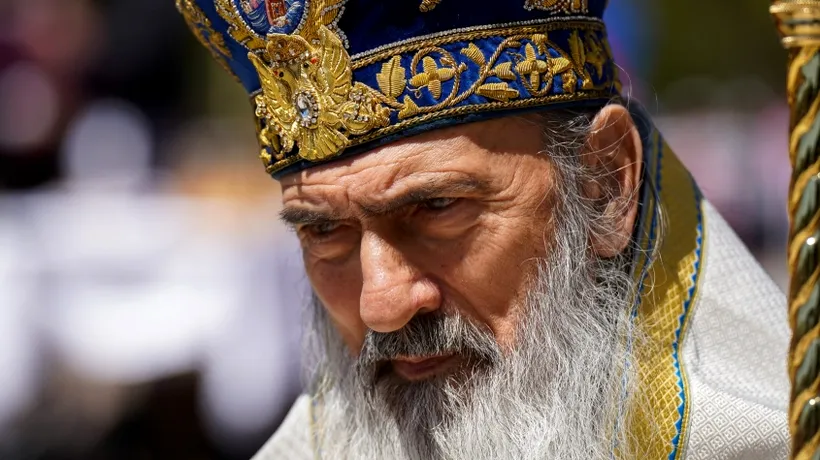 IPS Teodosie continuă să CRITICE ideea celebrării Paştelui ortodox în același timp cu cel catolic: „Nu ar mai veni Lumina” / Reacția acidă a BOR