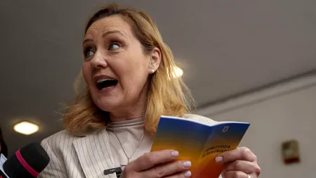 Lasconi îl critică pe Bolojan: Cea mai mare greșeală într-o societate CAPITALISTĂ este să tai investițiile. Măsurile de AUSTERITATE duc la DICTATURĂ