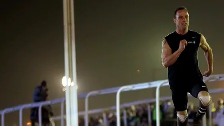 Anchetat pentru crimă, Pistorius vrea să participe la CM de la Moscova