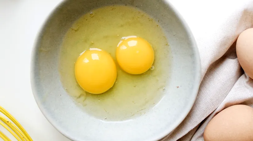 Cel mai tare truc | Ce se întâmplă dacă amesteci glicerină cu gălbenuș de ou