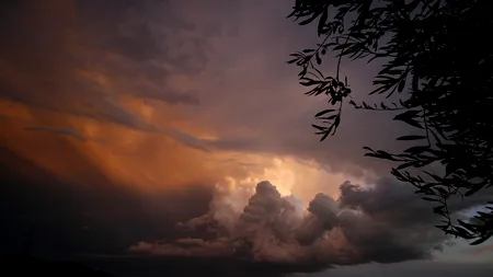 Ciclonul care a lovit Grecia ajunge și în România