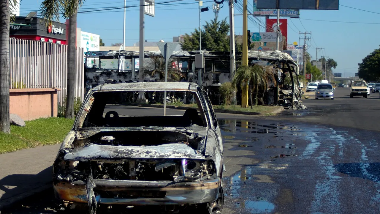 Mexic: 29 de morți după arestarea fiului celebrului traficant El Chapo