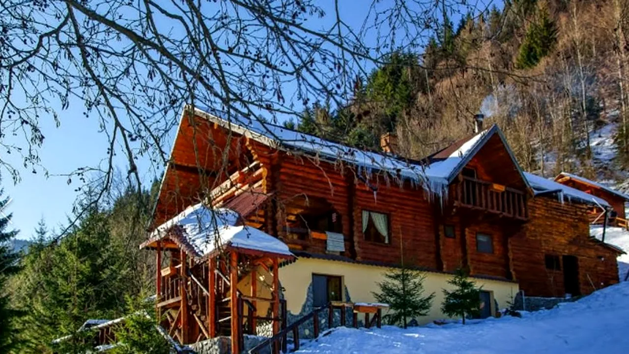 Job de vis în județul Brașov. Ce anunț a postat proprietarul unei cabane