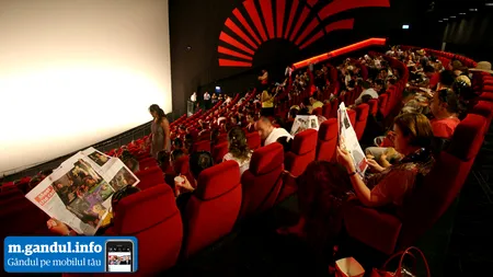 Persoanele care mănâncă floricele de porumb, imune la reclamele proiectate în cinematografe - STUDIU