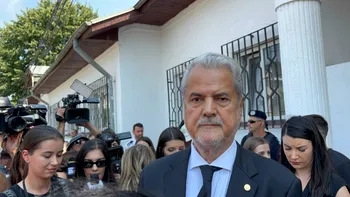 Adrian Năstase îi taxează pe marii ABSENȚI de la funeraliile lui Iliescu: Cred că era un moment pe care trebuiau să-l cinstească toți