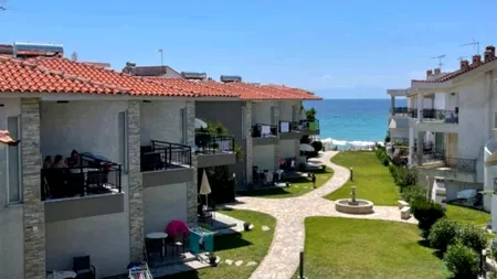 Cum a fost FURAT un cuplu de turiști români în Grecia: „Azi am descoperit că din ambele portofele lipsesc banii în euro”