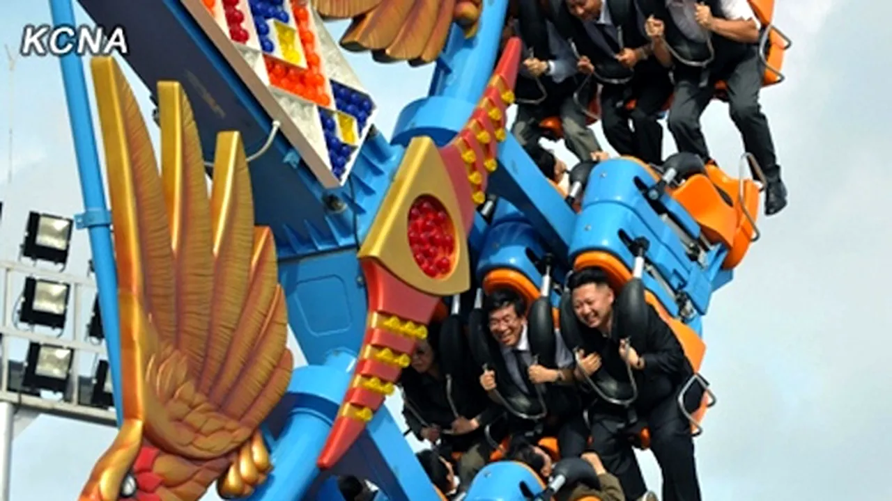 Cine e europeanul misterios care apare ALĂTURI DE DICTATORUL NORD-COREEAN? Fotografia a fost ștearsă urgent de pe fluxul oficial de știri