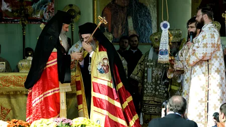 Cine este noul Episcop de Huși. GALERIE FOTO de la ceremonia de înscăunare