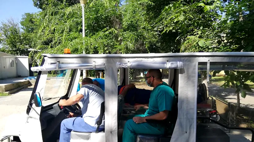 Pacienții de la „Marius Nasta”, transportați mai ușor între pavilioane. Spitalul a primit de la o fundație un „mijloc de transport ecologic, 100% electric” (FOTO)