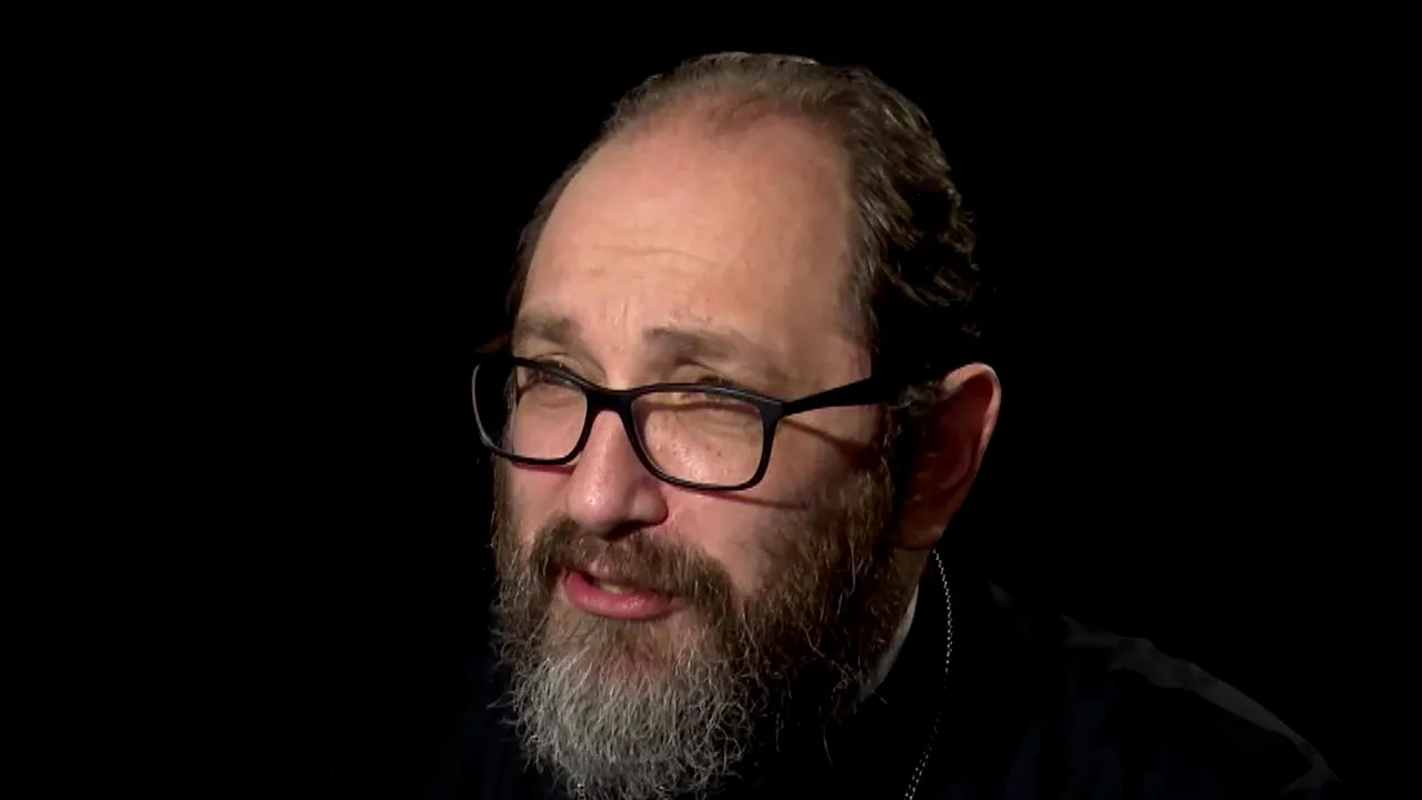 Părintele Necula: „Magia Crăciunului este o jignire la adresa lui Isus Hristos”