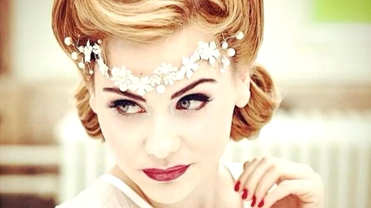 Această tânără se luptă azi pentru un titlu de Miss. De ce era însă batjocorită la școală