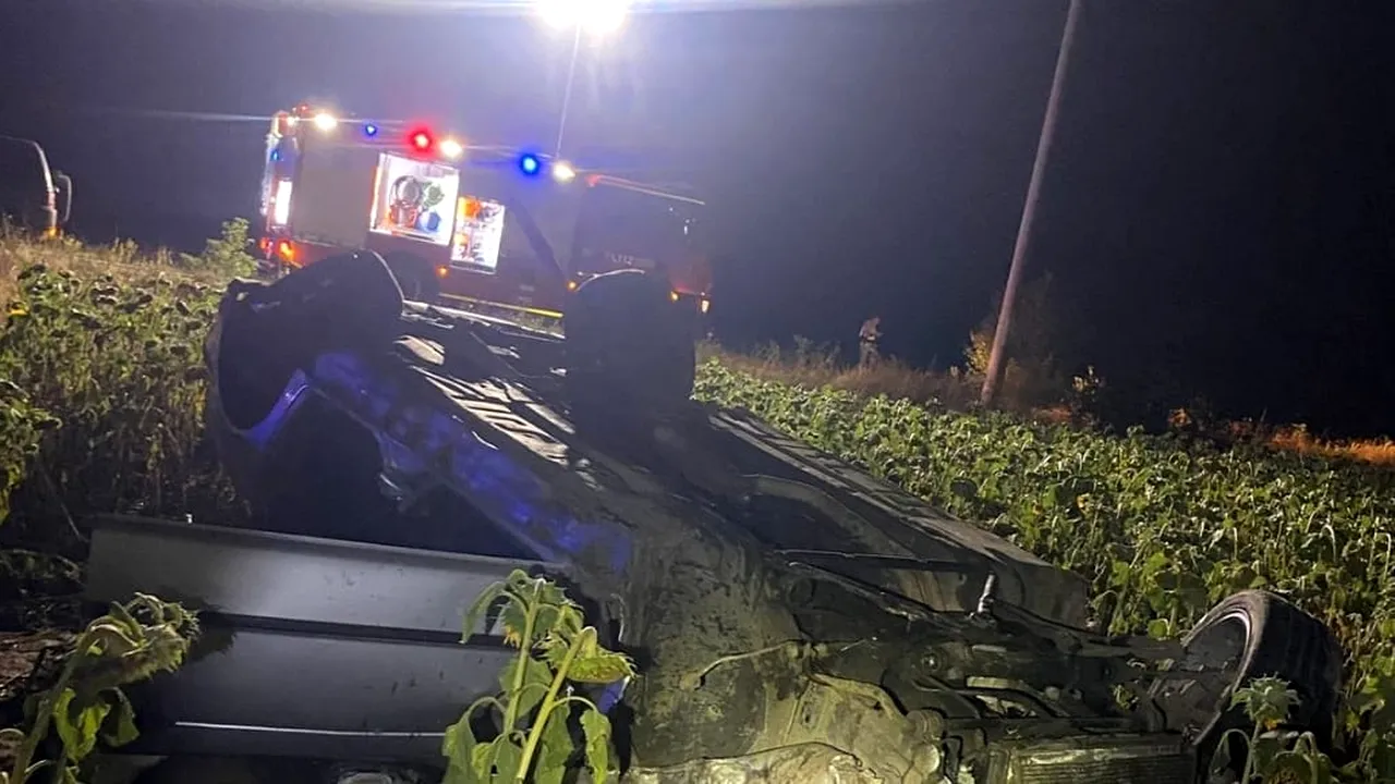 Accident grav în DÂMBOVIȚA. Șoferiță încarcerată și doi copii răniți