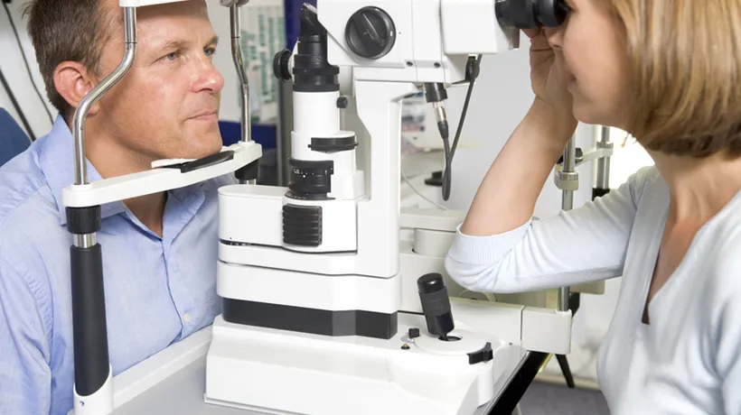 Un simplu control oftalmologic ar putea fi soluția pentru diagnosticarea maladiei Alzheimer