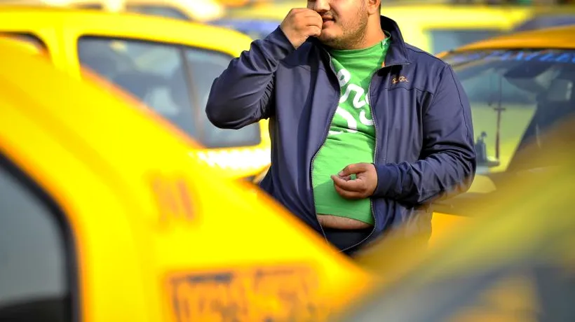 Peste 70 de taximetriști, sancționați după controale ale Poliției în zona gărilor din București