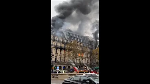 Incendiu de proporții în centrul Parisului, lângă Opera Garnier: „Este îngrozitor”