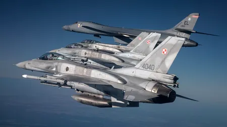 Rușii și americanii joacă leapșa deasupra Mării Negre. România, în pericol?