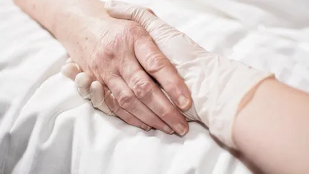 Motivul pentru care o femeie este mereu BEATĂ, cu toate că nu bea alcool / A ajuns la urgențe de 7 ori, dar niciun medic nu a crezut-o