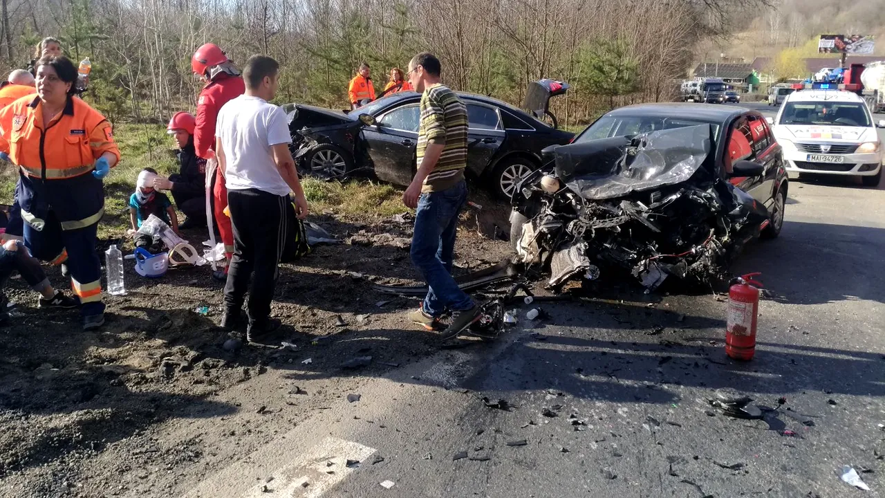 Bilanț tragic al accidentului din Galați: trei morți și șapte răniți, printre care trei copii. UPDATE


