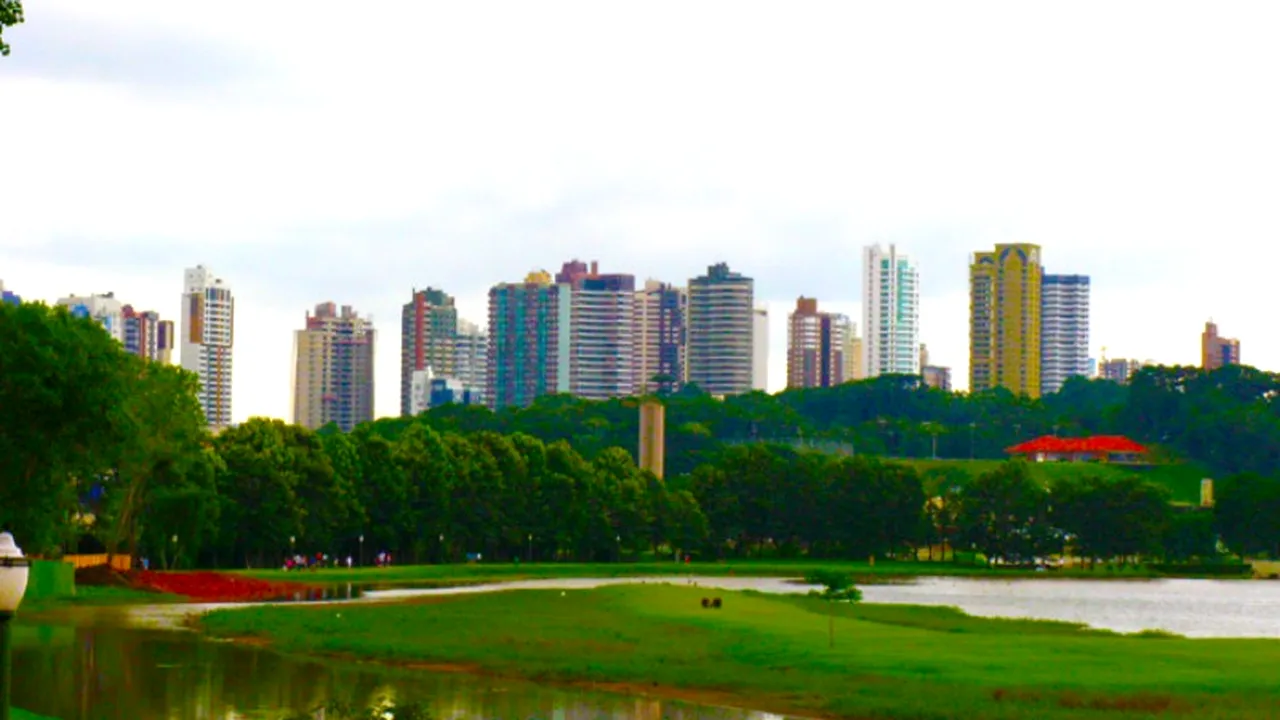 Bine ați venit în orașul brazilian Curitiba, unul dintre cele mai 