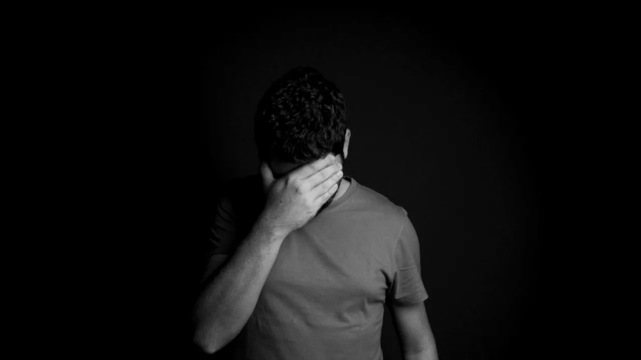 Motivul halucinant pentru care un tânăr s-a împușcat în cap. Bărbatul a lăsat un bilet de adio